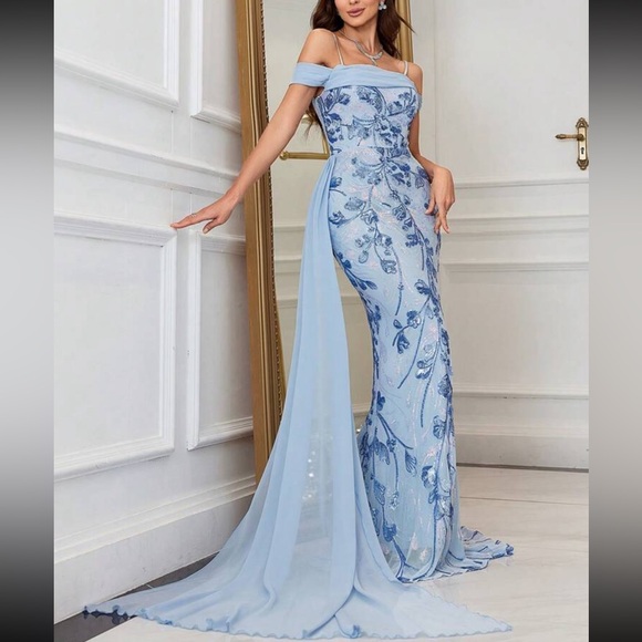 Luxe floral embroidered mermaid hem party formal one shoulder dress